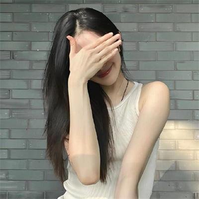 我在雨中等你